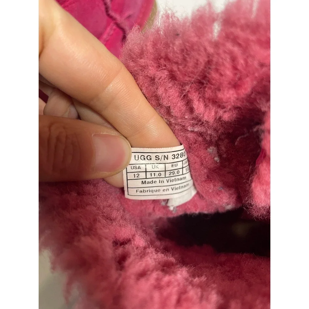 UGG Bailey Bow Boots Kids Size 12 Pink Suede Shearling Winter Classic Bows